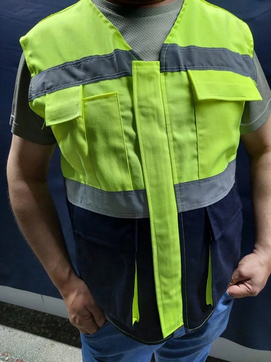 Sarı Lacivert Çok Cepli İş Yeleği · RM-İK-YL-84