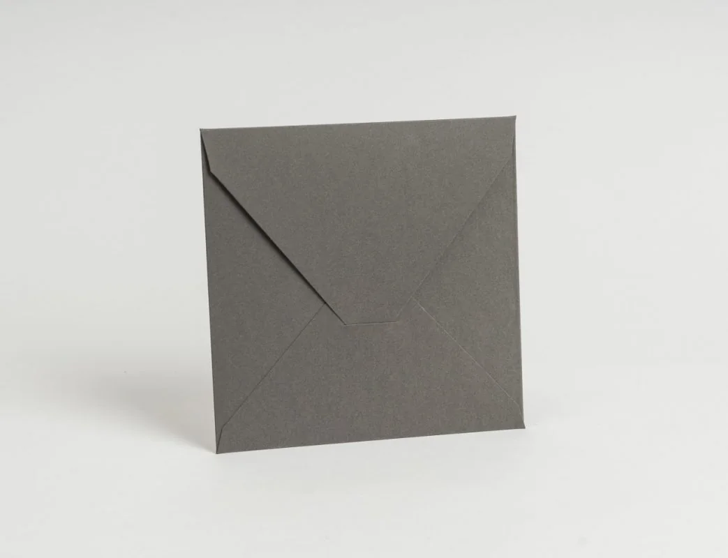 Davetiye zarfı 18x18 cm - Koyu Gri · RM-M-ZF-242